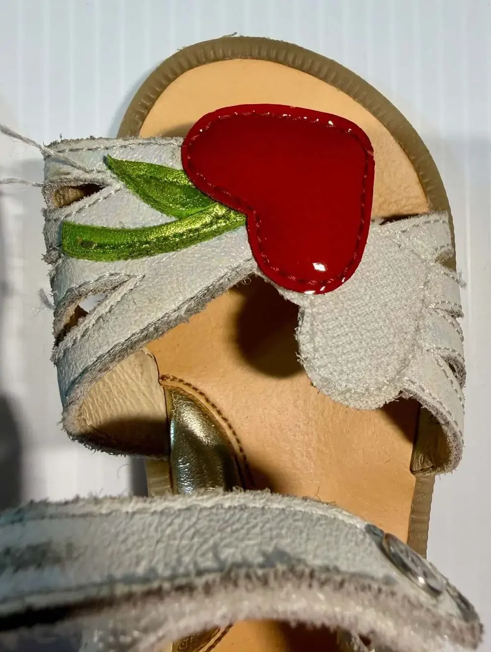 Naturino Girls White Leather Cherry Heart Sandals